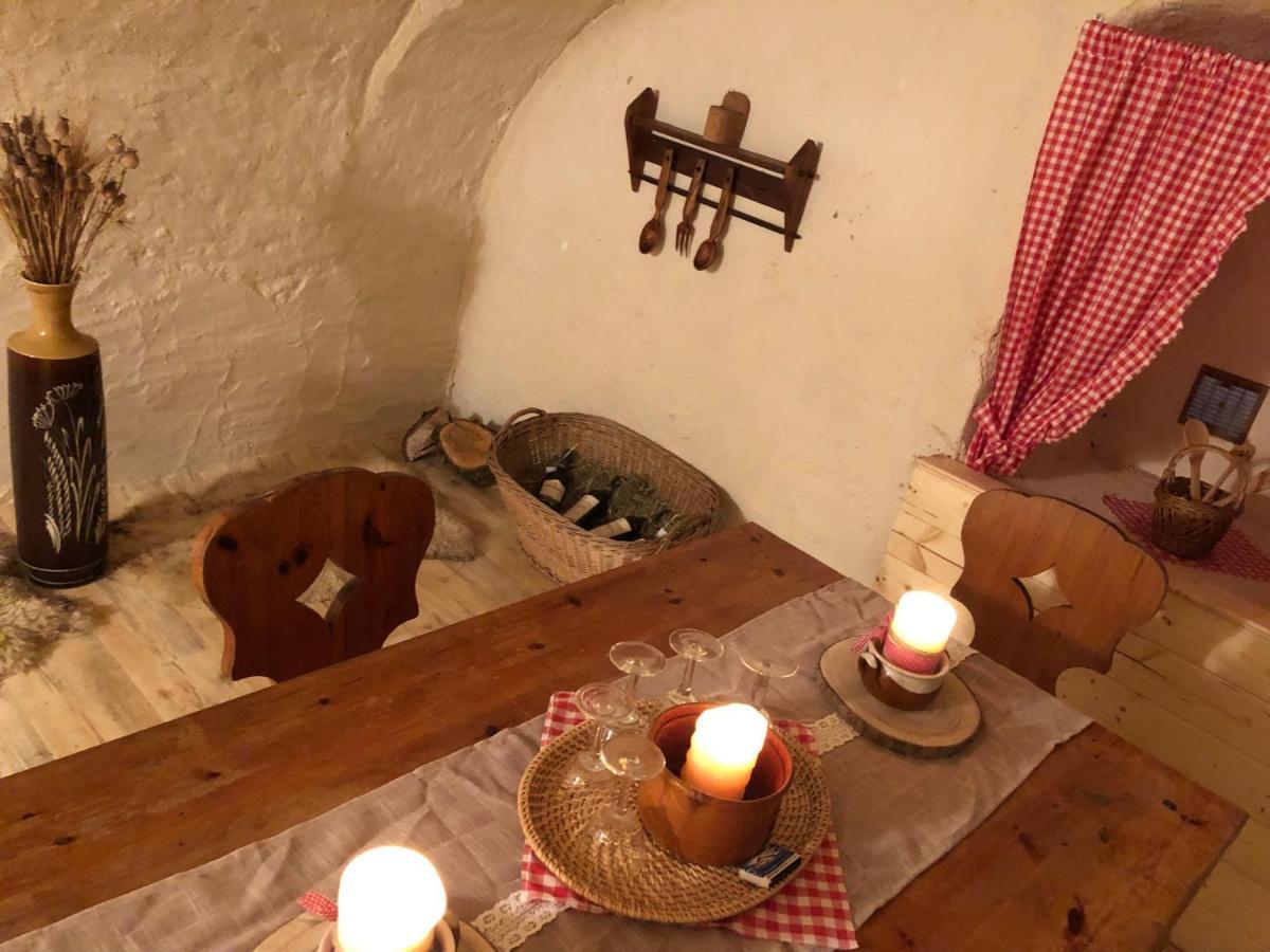 Mija Apartman S Vinnym Sklipkem, Zahradou A Grilem Kájov Dış mekan fotoğraf