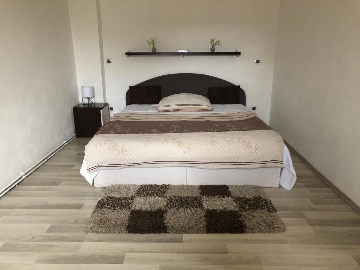 Mija Apartman S Vinnym Sklipkem, Zahradou A Grilem Kájov Dış mekan fotoğraf