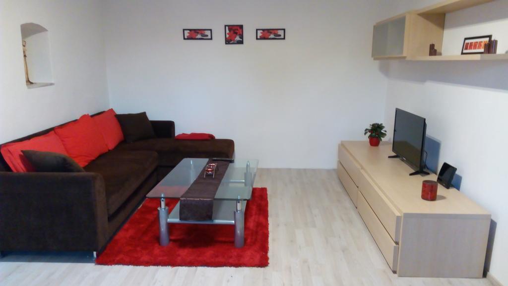 Mija Apartman S Vinnym Sklipkem, Zahradou A Grilem Kájov Dış mekan fotoğraf