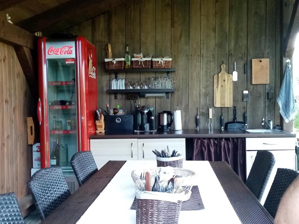 Mija Apartman S Vinnym Sklipkem, Zahradou A Grilem Kájov Dış mekan fotoğraf
